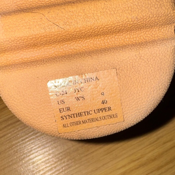 Reef size 9 water vista new Women's White and Tan Sandals - Picture 8 of 11